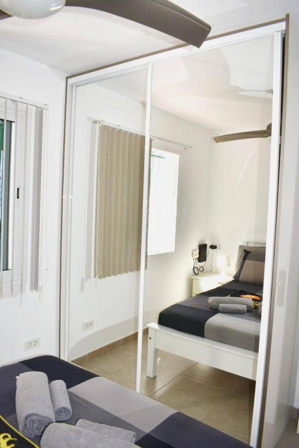 Margherita'S Apartment San Eugenio Costa Adeje Exterior photo